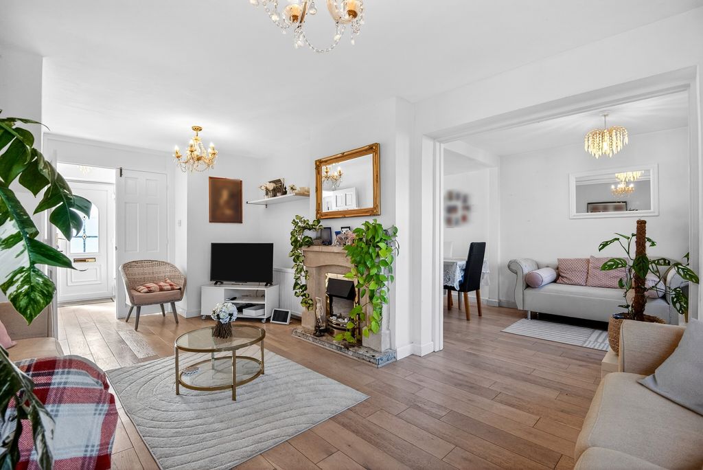 Additional image 7 of 4 bed detached house for saleBeech Avenue, Biggleswade SG18
