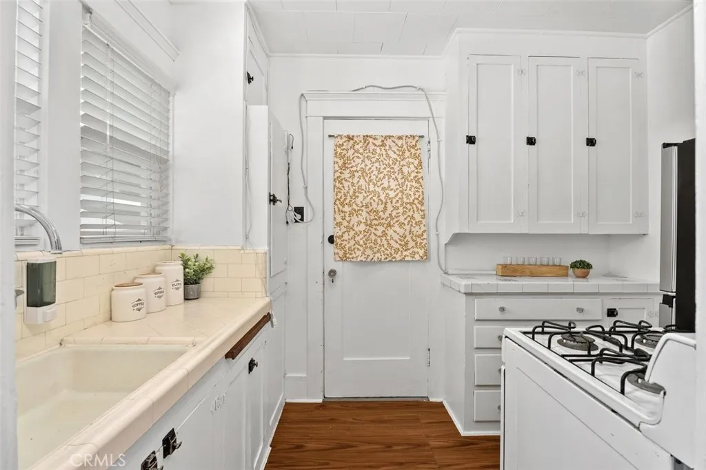 Additional image 42 of 1109 E 1st St Unit 7, Long Beach, CA 90802