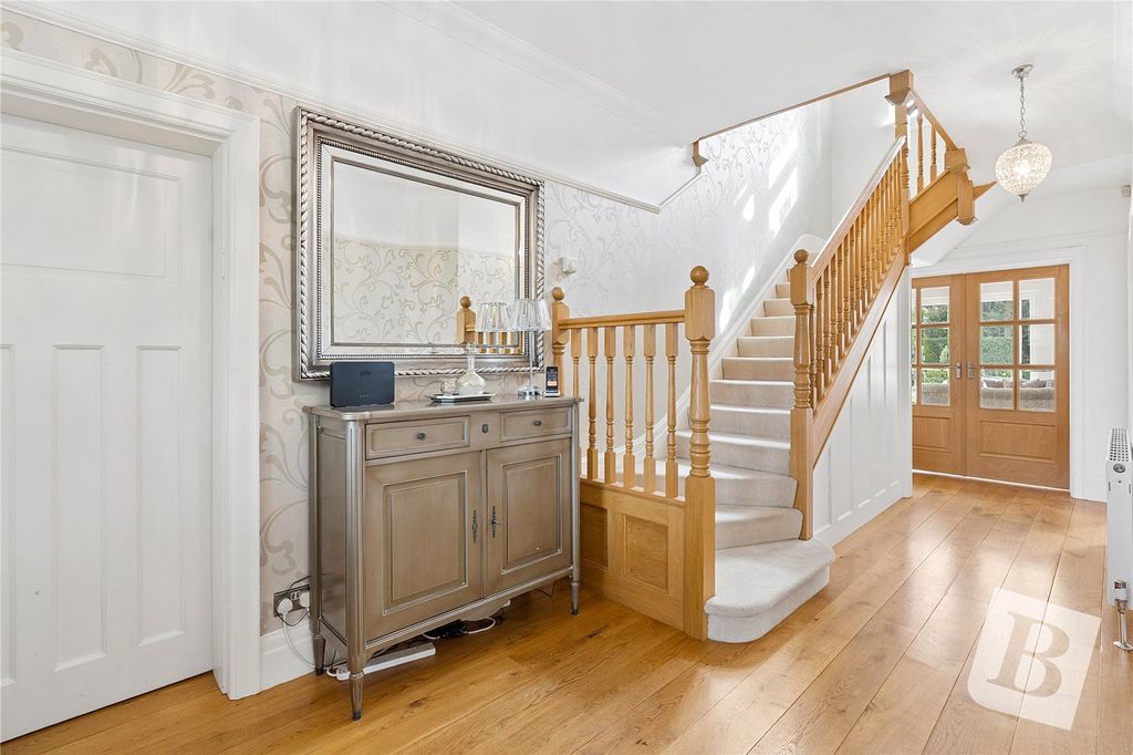 Additional image 33 of 6 bed detached house for saleElm Grove, Emerson Park RM11
