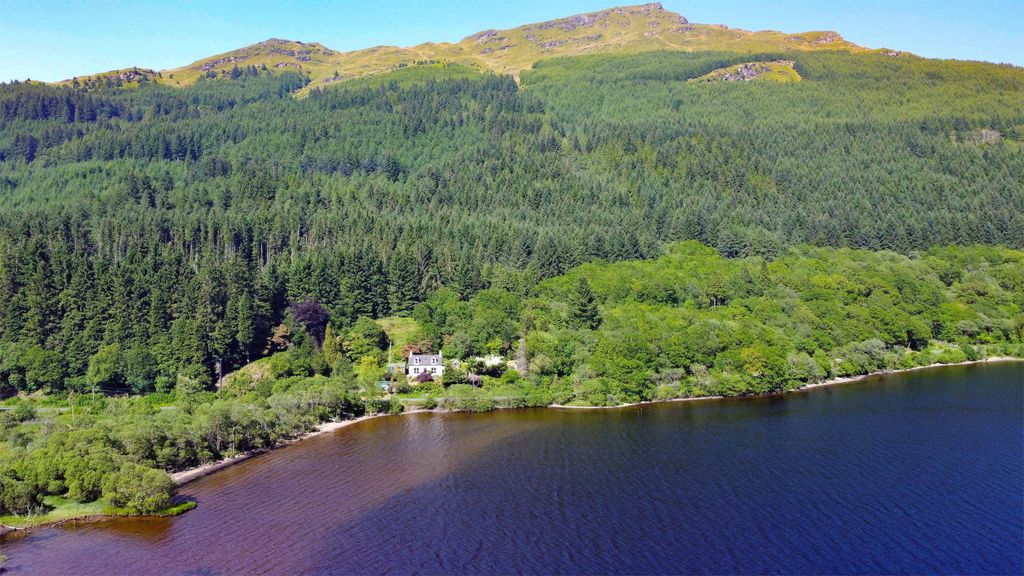 Additional image 2 of 4 bed detached house for saleCambusdhu, Loch Eck, Dunoon PA23