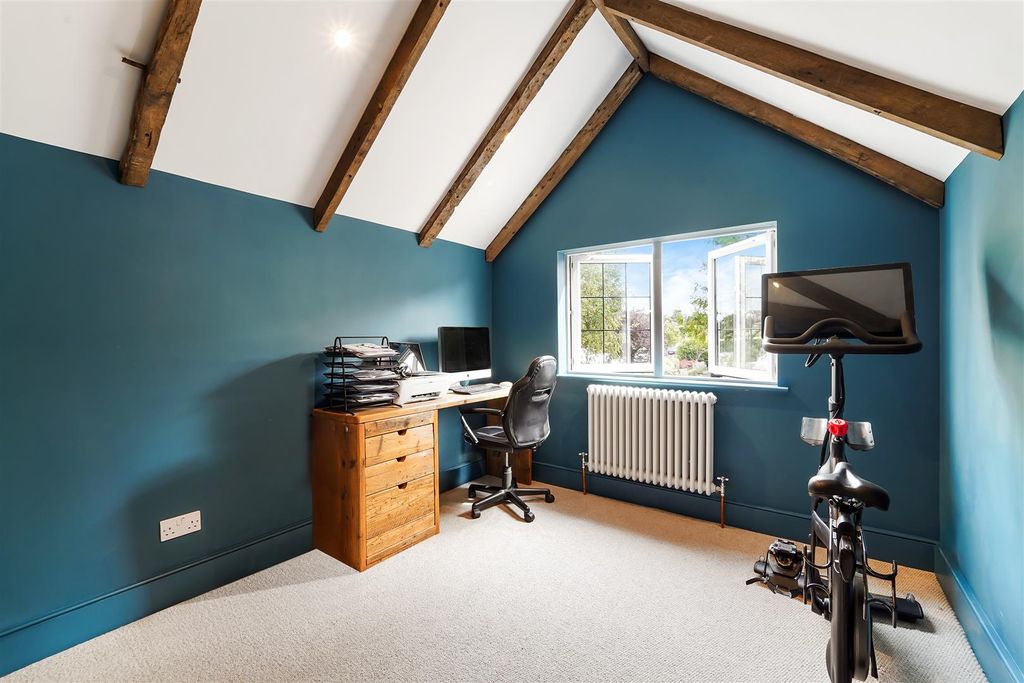 Additional image 19 of 5 bed detached house for saleBeacon Way, Banstead SM7