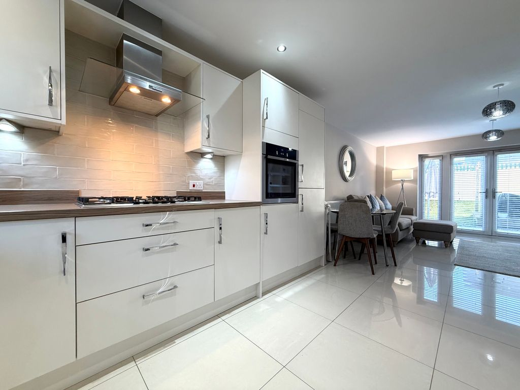 Additional image 8 of 4 bed semi-detached house for saleY Dolydd, Cwmdare, Aberdare CF44
