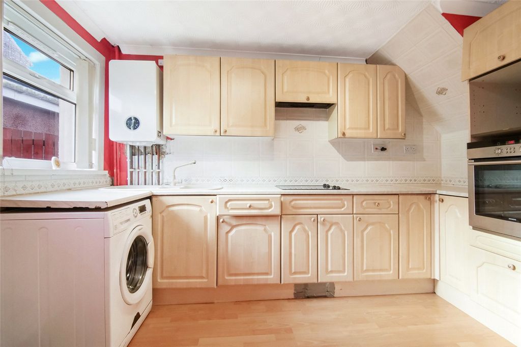 Additional image 7 of 2 bed end terrace house for saleThomson Drive, Airdrie, North Lanarkshire ML6