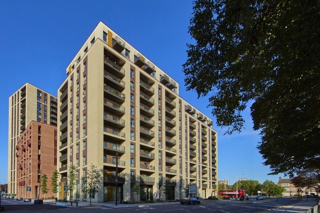 Additional image 8 of 2 bed flat for saleJasper Wharf, London Road, Barking IG11