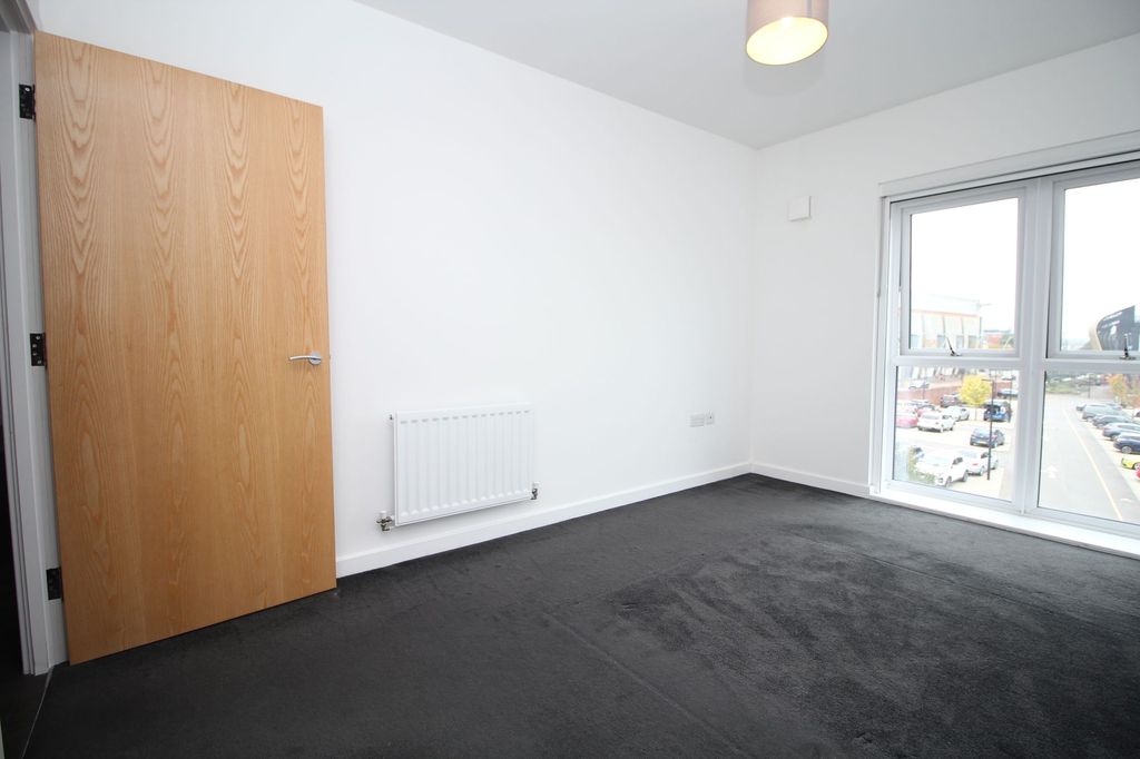 Additional image 8 of 2 bed flat for saleGodinton Road, Ashford TN23