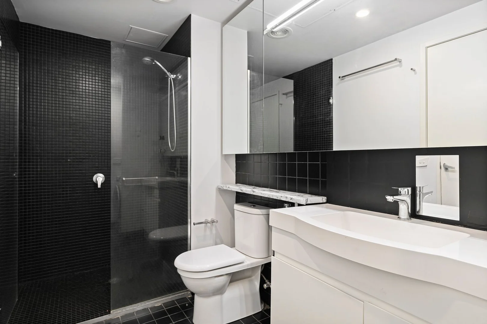 Additional image 5 of 1305/8 Waterview Walk, Docklands VIC 3008