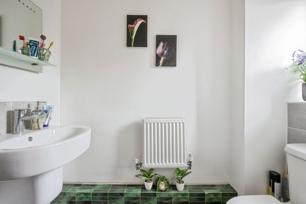 Additional image 8 of 3 bed detached house for saleWinscar Road, Doncaster, South Yorkshire DN4