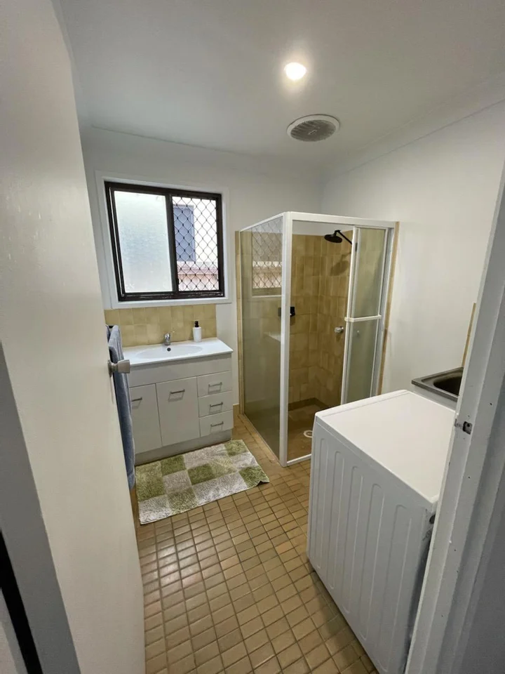 Additional image 12 of 2/72 Dolphin Avenue, Mermaid Beach QLD 4218