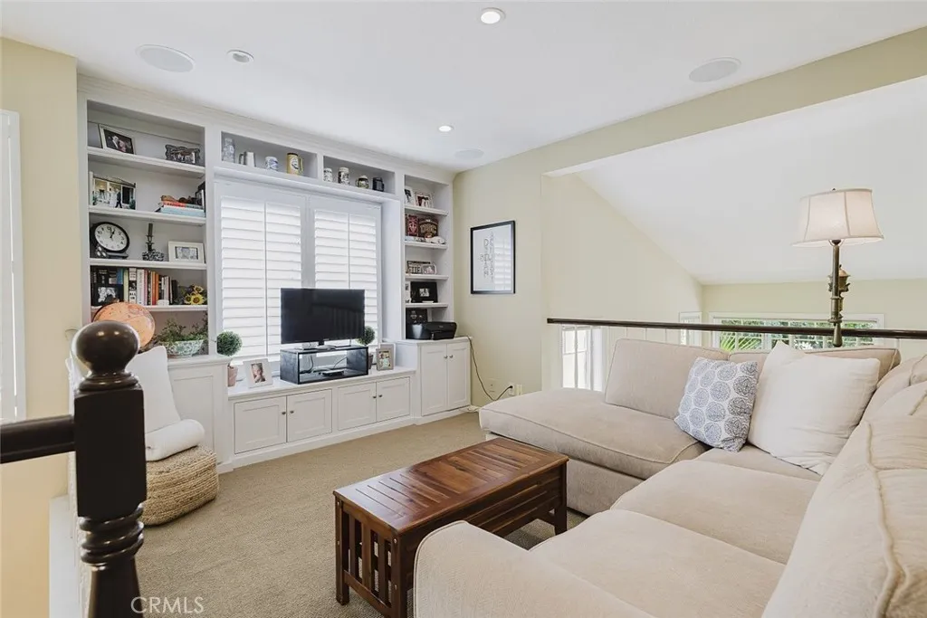Additional image 46 of 2902 Butter Creek Dr, Pasadena, CA 91107