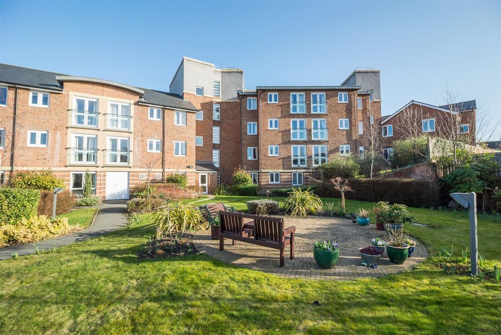 2 bed flat for saleMalpas Road, Northallerton DL7