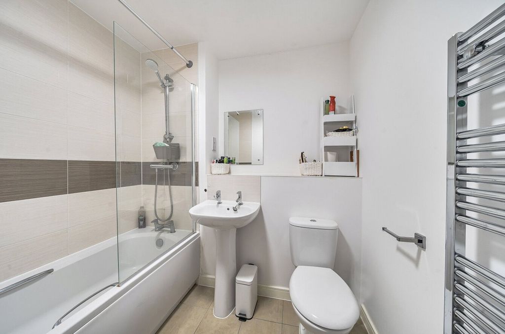 Additional image 5 of 2 bed flat for saleBurke Place, Wellesley, Aldershot GU11