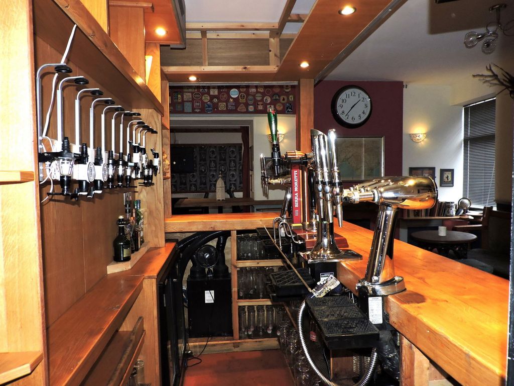 Additional image 7 of 7 bed pub/bar for salePontamman Road, Pontamman, Ammanford SA18