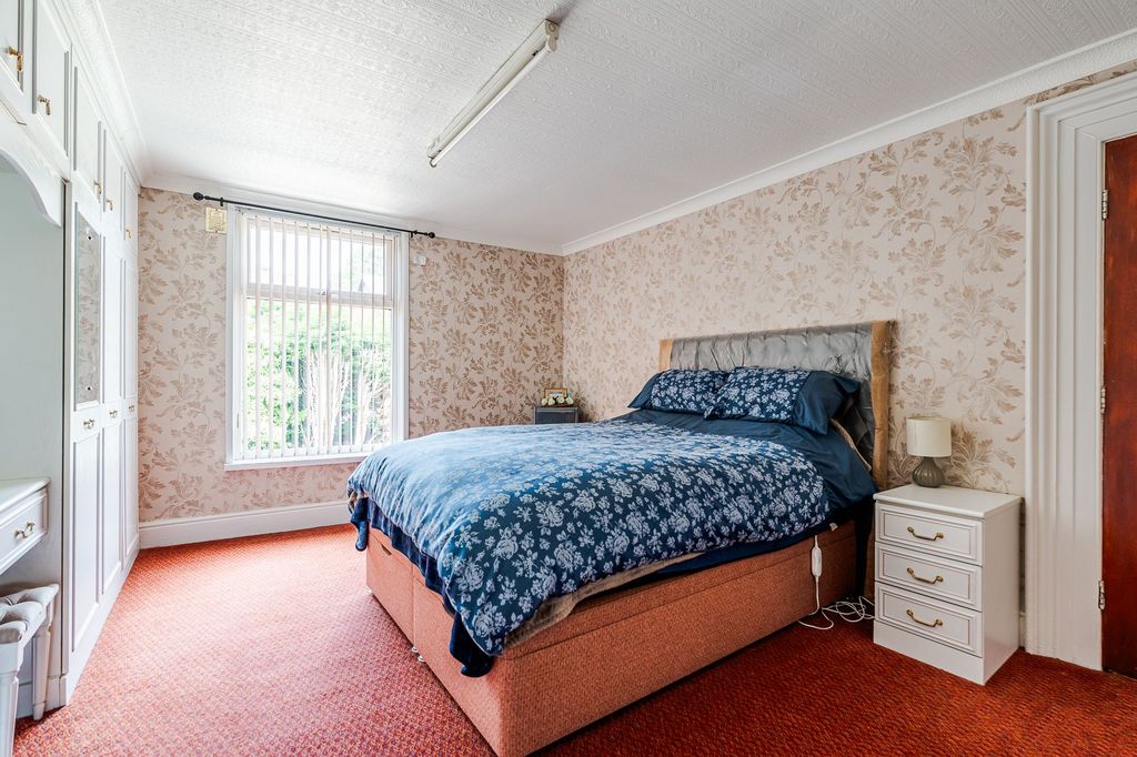 Additional image 14 of 5 bed detached house for saleTrack Road, Batley WF17