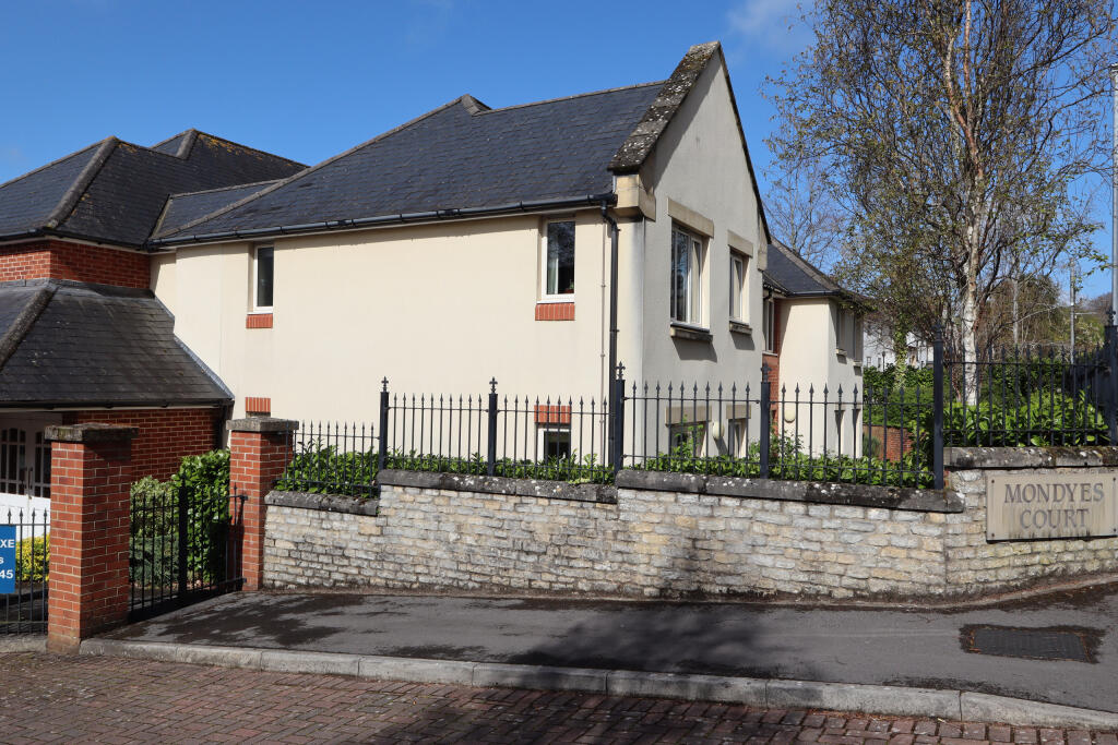 Additional image 13 of Mondyes Court, Wells