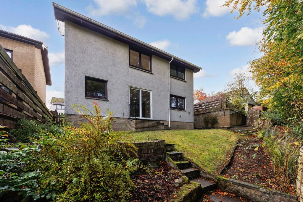 Additional image 15 of 4 bed detached house for sale9 Burnside Park, Balerno, Edinburgh EH14