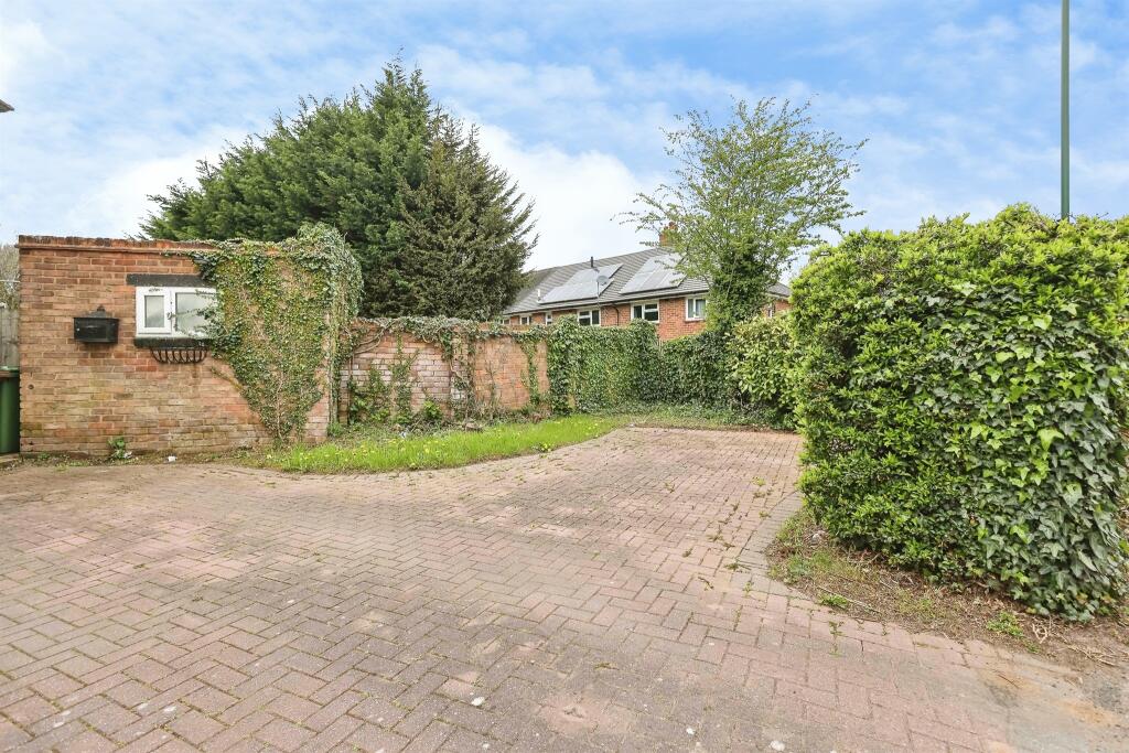 Silver Birch Road, Kingshurst, BIRMINGHAM