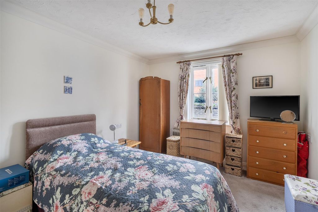Additional image 5 of 1 bed flat for saleFolly Mill Lodge, South Street, Bridport DT6