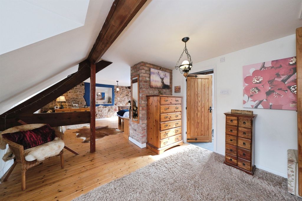 Additional image 11 of 3 bed barn conversion for saleBrooklet Farm, Castle Donington, Derby DE74