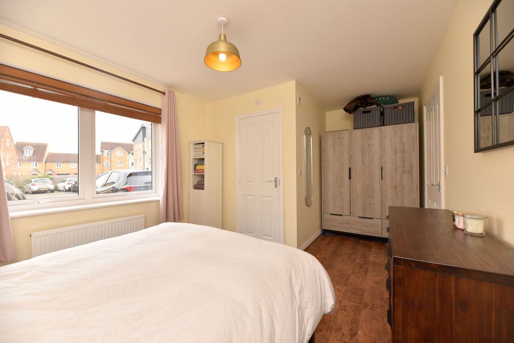 Additional image 11 of 2 bed flat for saleSullivan Court, Biggleswade SG18