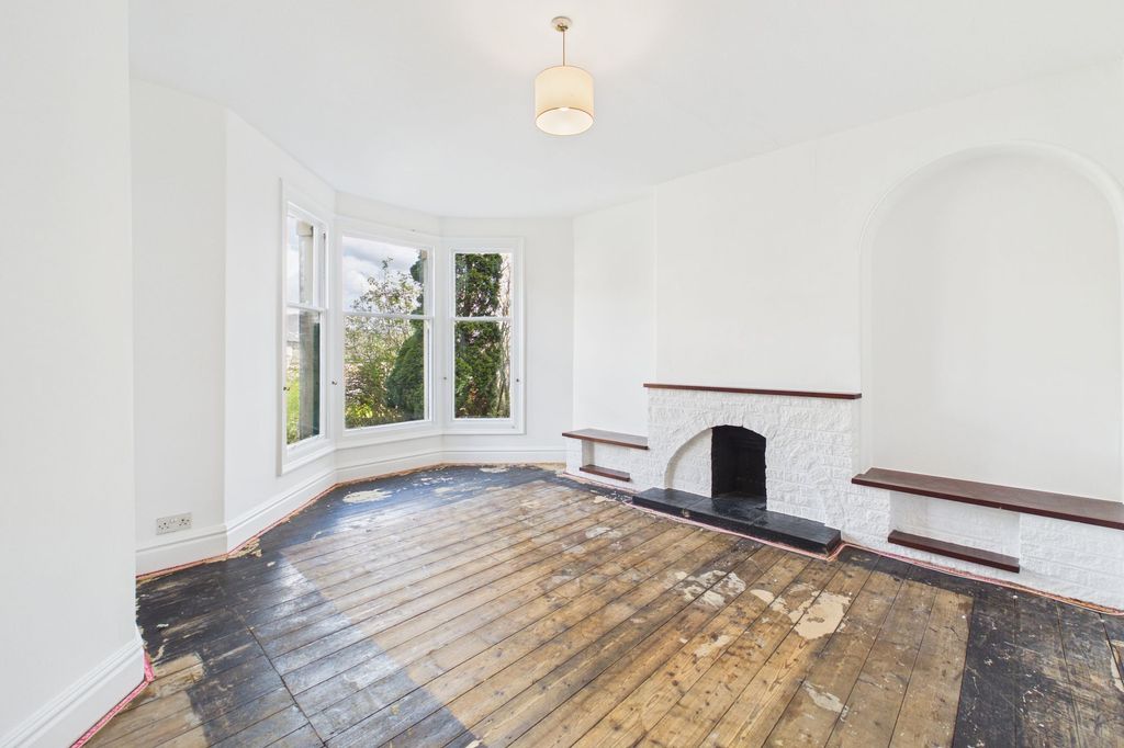 Additional image 2 of 2 bed flat for sale32A Windermere Road, Kendal LA9