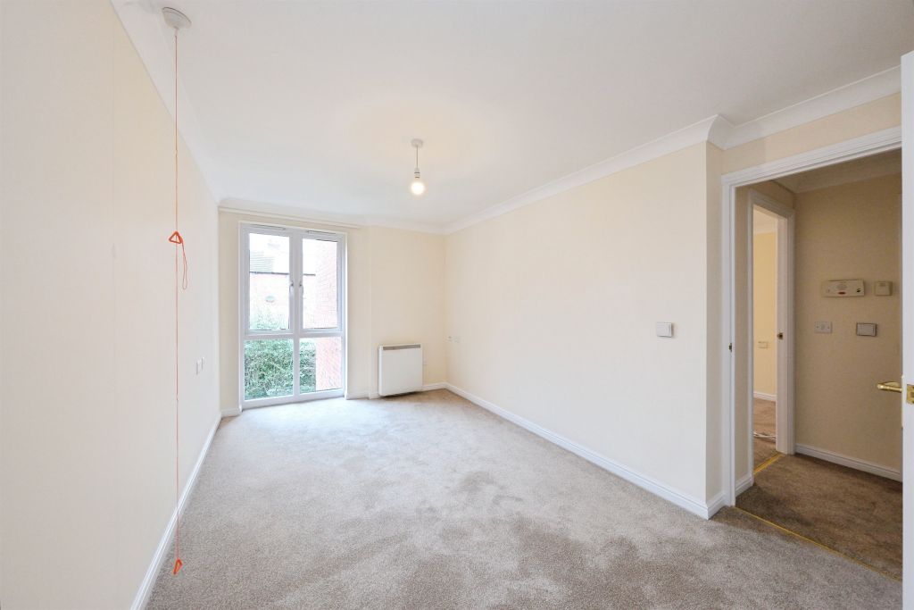 Additional image 5 of 1 bed flat for saleKedleston Close, Belper DE56