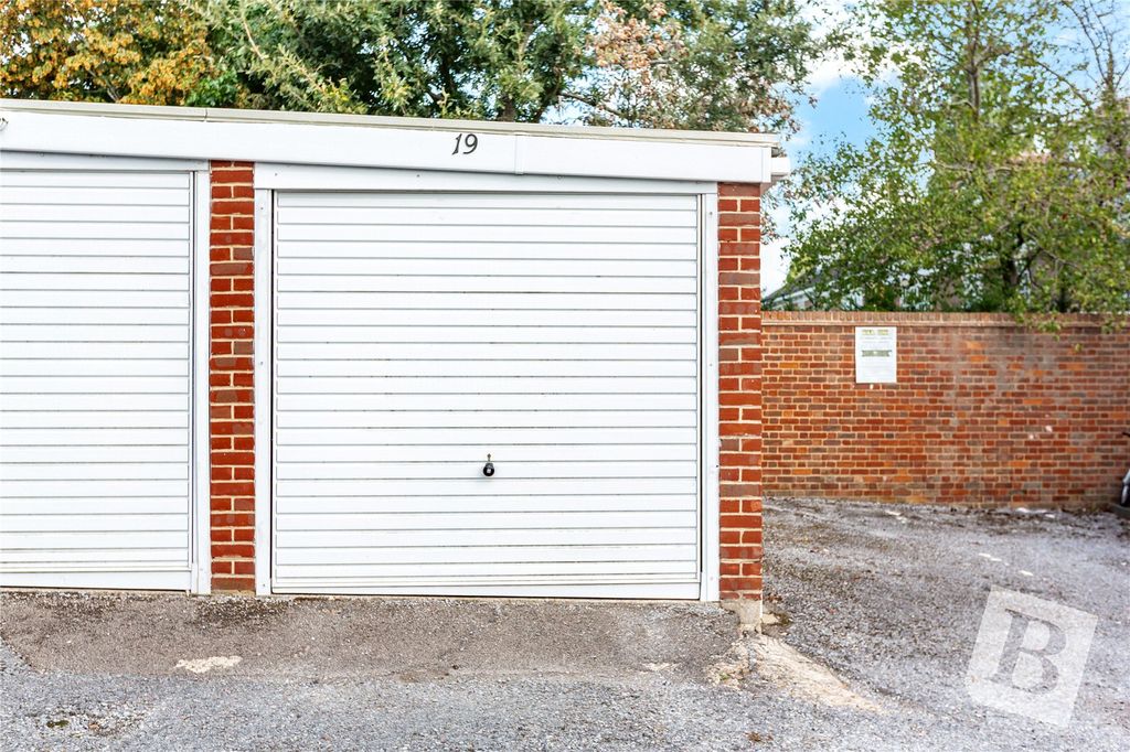 Additional image 12 of 2 bed flat for saleAbington Court, Hall Lane, Upminster RM14