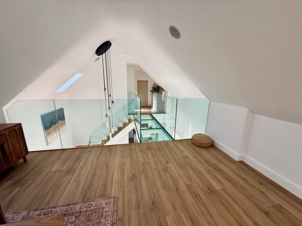 Additional image 14 of 4 bed barn conversion for saleHigh Street, Castle Donington DE74