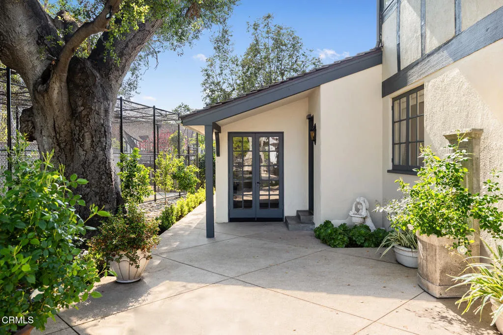 Additional image 68 of 555 Meadow Grove Street, La Canada Flintridge, CA 91011