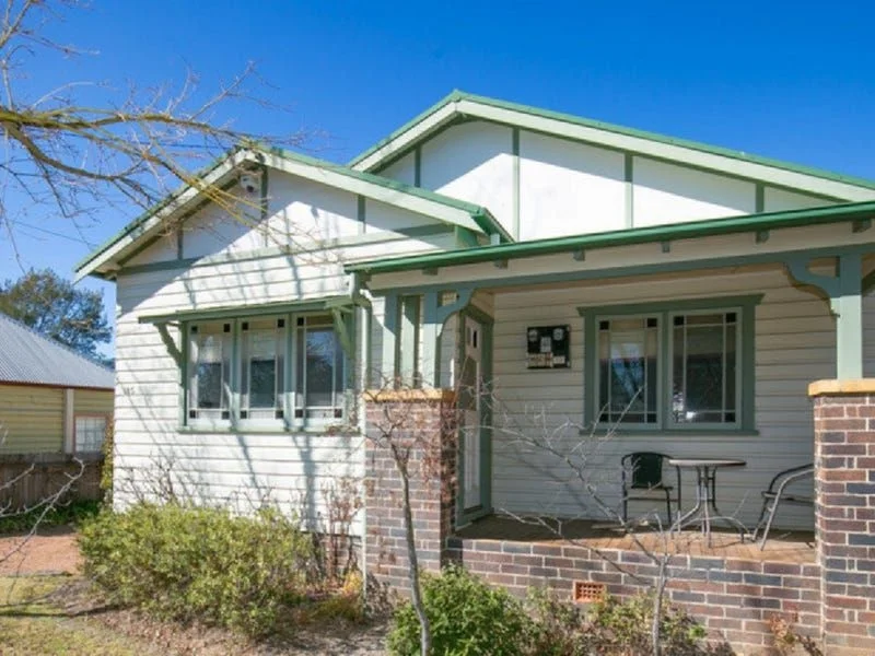185 Marsh Street, Armidale NSW 2350