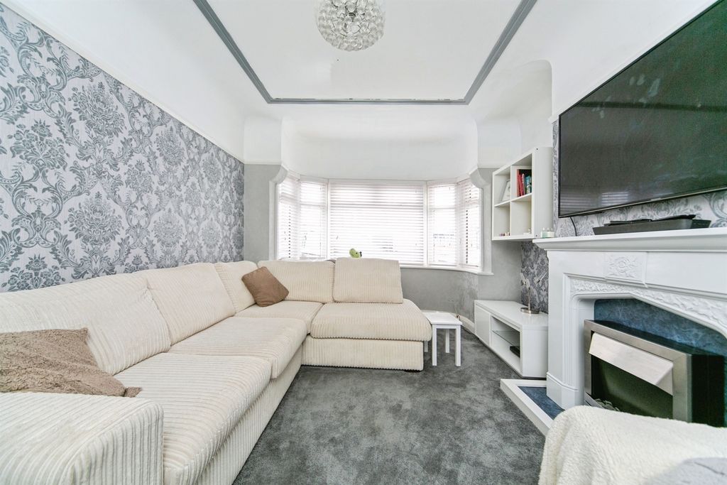 Additional image 4 of 3 bed semi-detached house for saleMallory Road, Tranmere, Birkenhead CH42