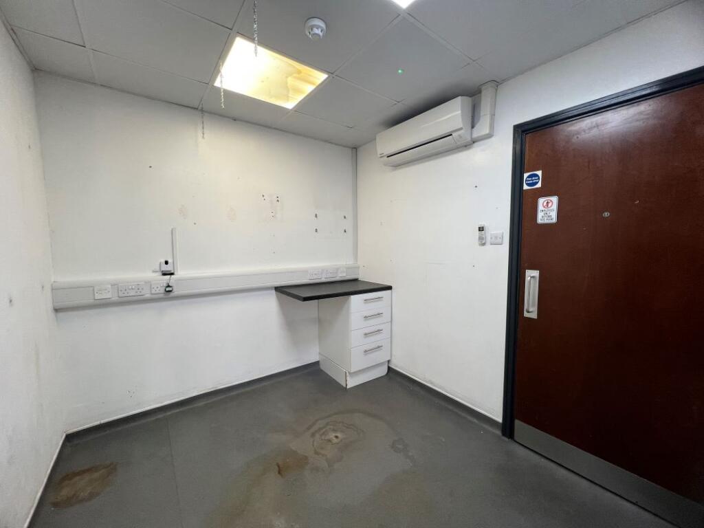 Additional image 5 of 165 New Road, Rubery, B45 9JW
