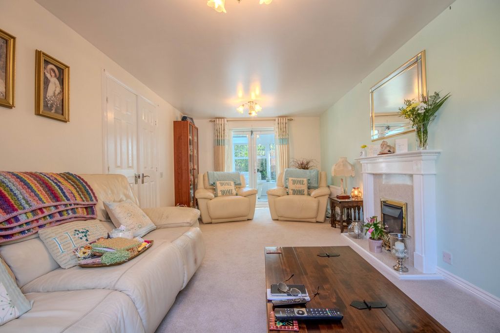 Additional image 3 of 4 bed detached house for saleClos Nanteos, Cardiff CF23