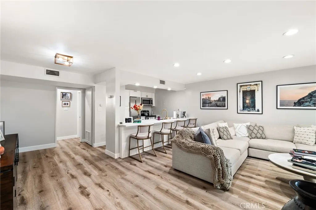 Additional image 45 of 4950 Louise Ave Unit 304, Encino, CA 91316
