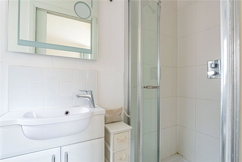 Additional image 24 of 6 bed detached house for saleLondon Road, Berkhamsted, Hertfordshire HP4