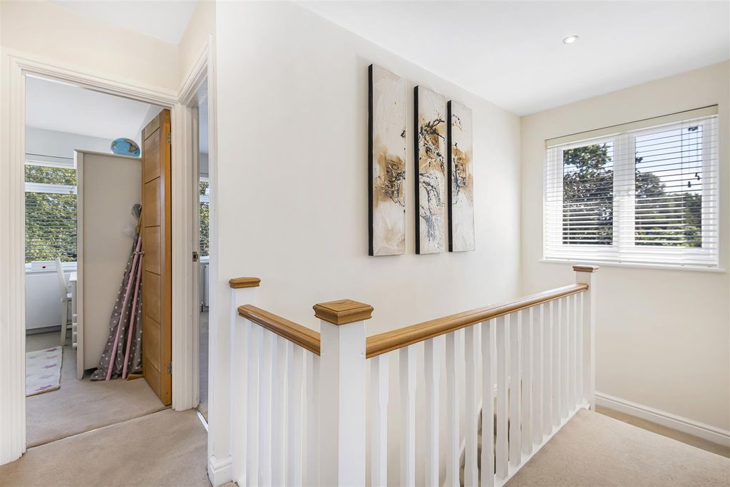Additional image 9 of 4 bed detached house for saleShinfield Road, Shinfield, Reading RG2