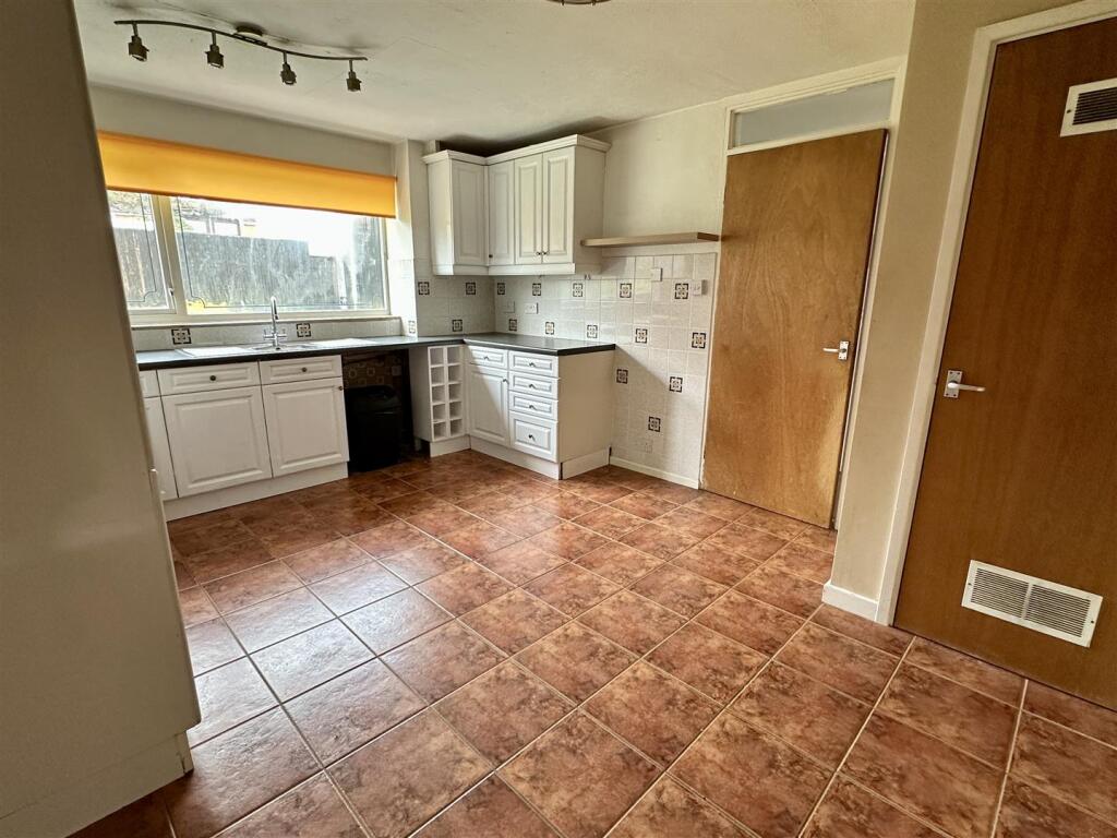 Additional image 7 of Eldorado Close, Studley