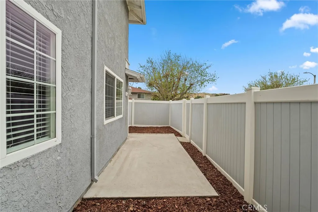 20800 Plum Canyon Rd, Saugus, CA 91350
