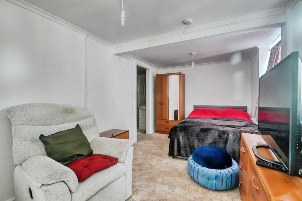 Additional image 9 of Gleneagles, Tamworth