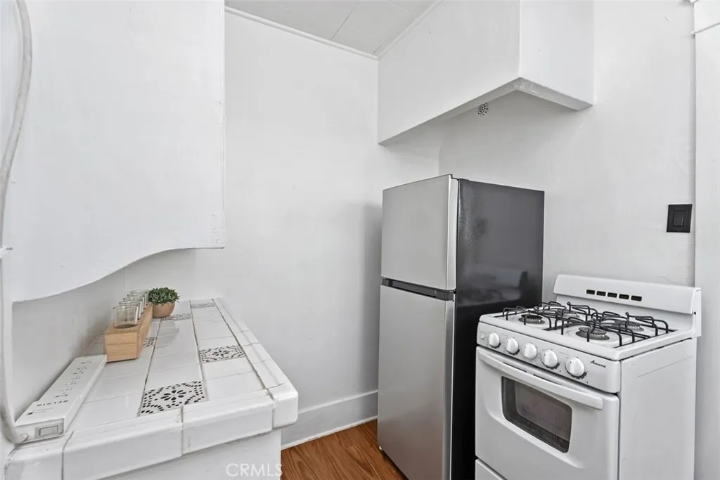 Additional image 10 of 1109 E 1st St Unit 7, Long Beach, CA 90802