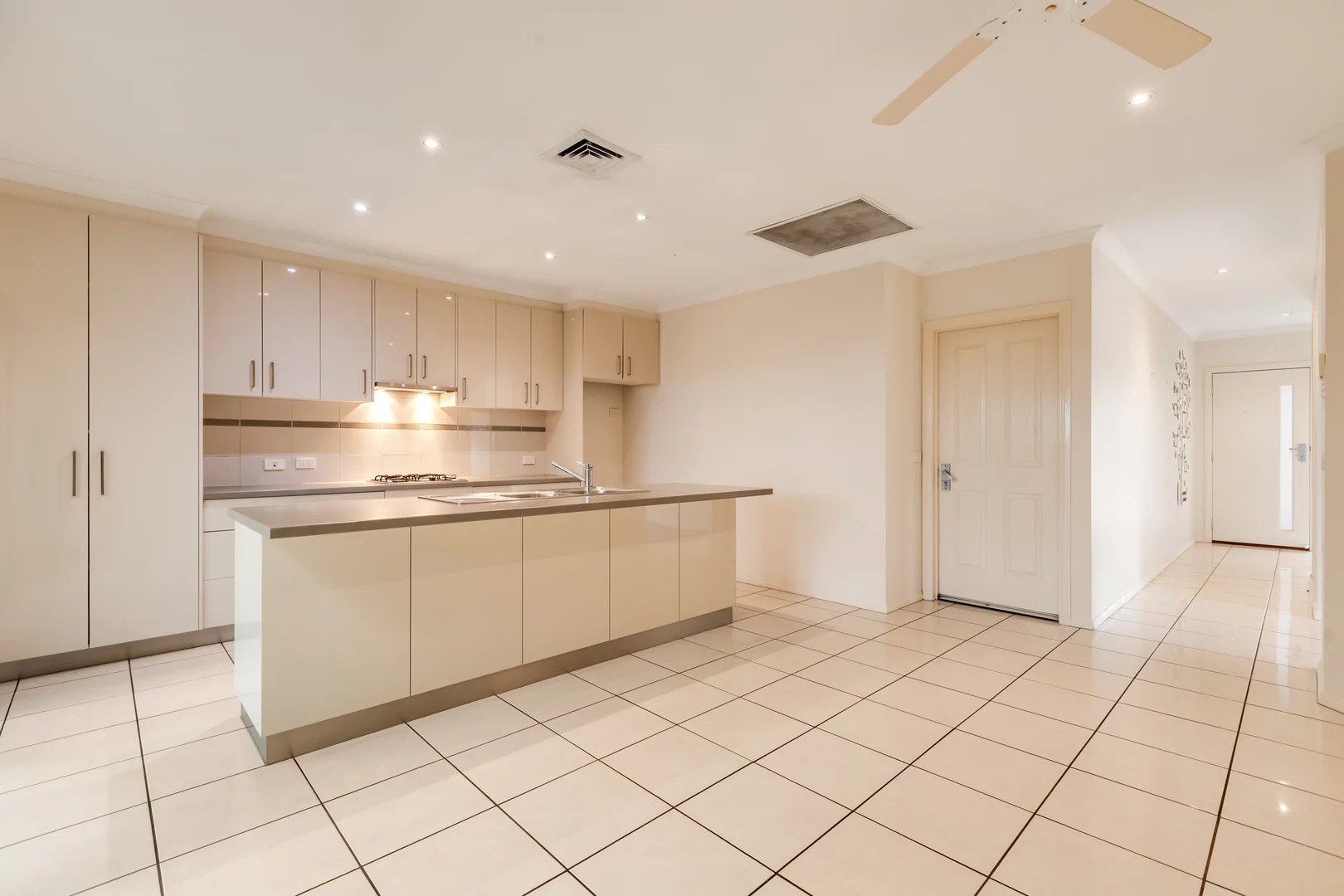 Additional image 3 of 5/11 Wisteria Way, Mildura VIC 3500