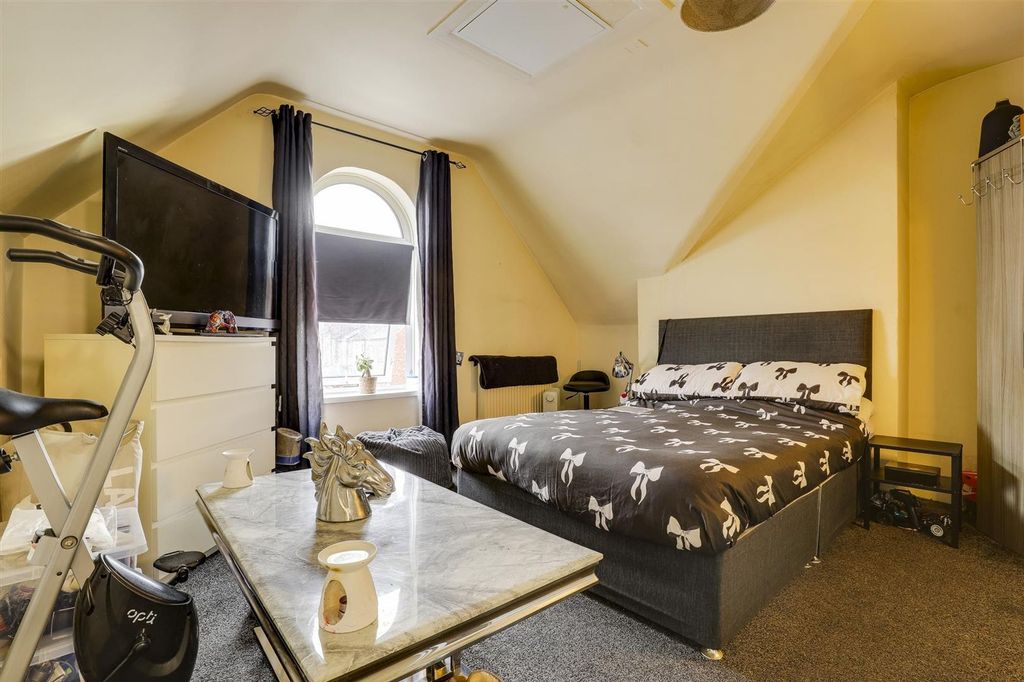 Additional image 8 of 6 bed semi-detached house for saleStation Road, Ilkeston DE7