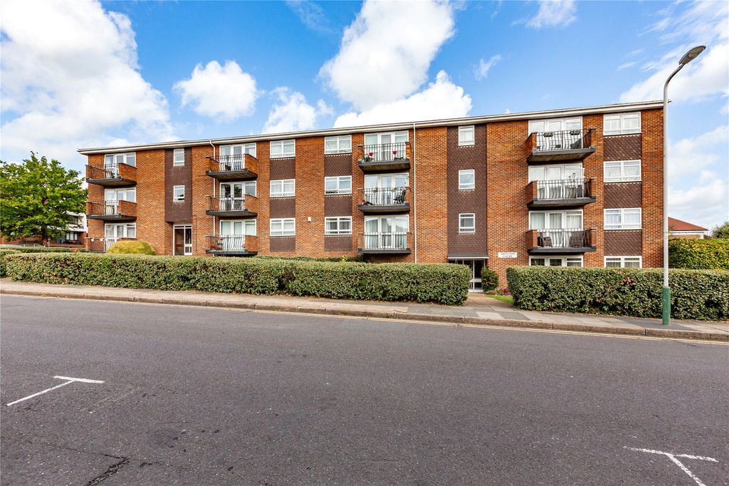 Additional image 11 of 2 bed flat for saleAbington Court, Hall Lane, Upminster RM14