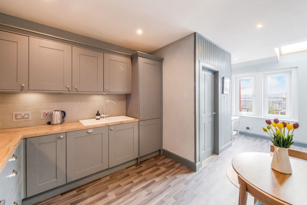 Additional image 6 of 2 bed flat for saleKing Street, Crieff PH7