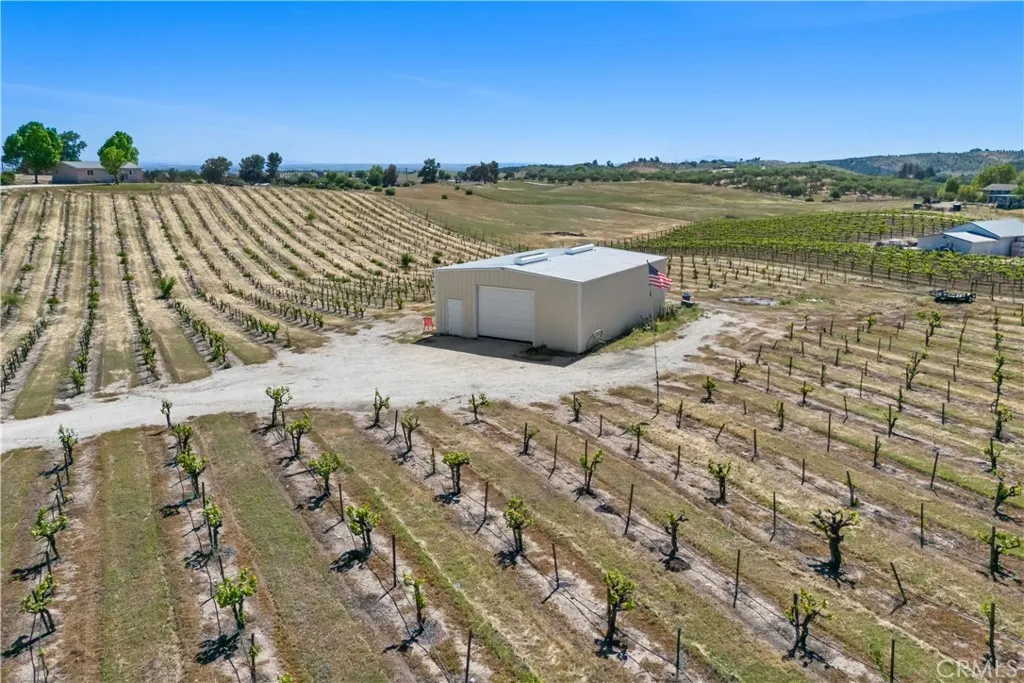 Additional image 4 of 5720 Vista Serrano Way, Paso Robles, CA 93446