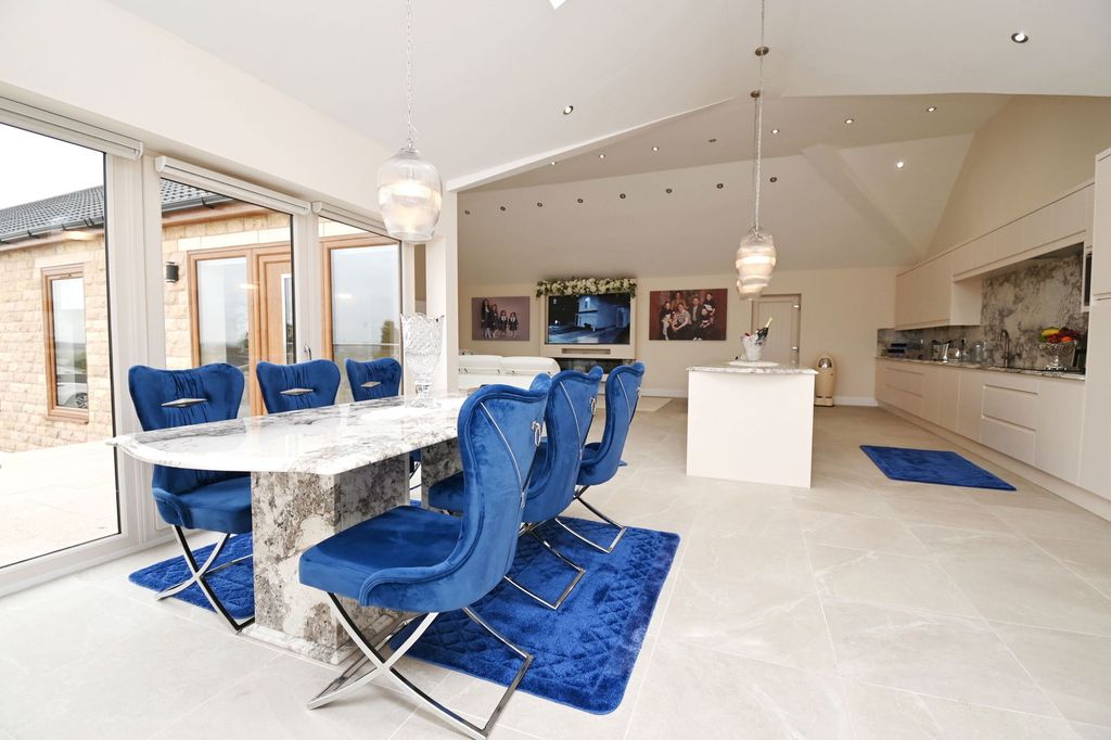 Additional image 7 of 3 bed bungalow for saleCliff Lane, Brierley, Barnsley S72