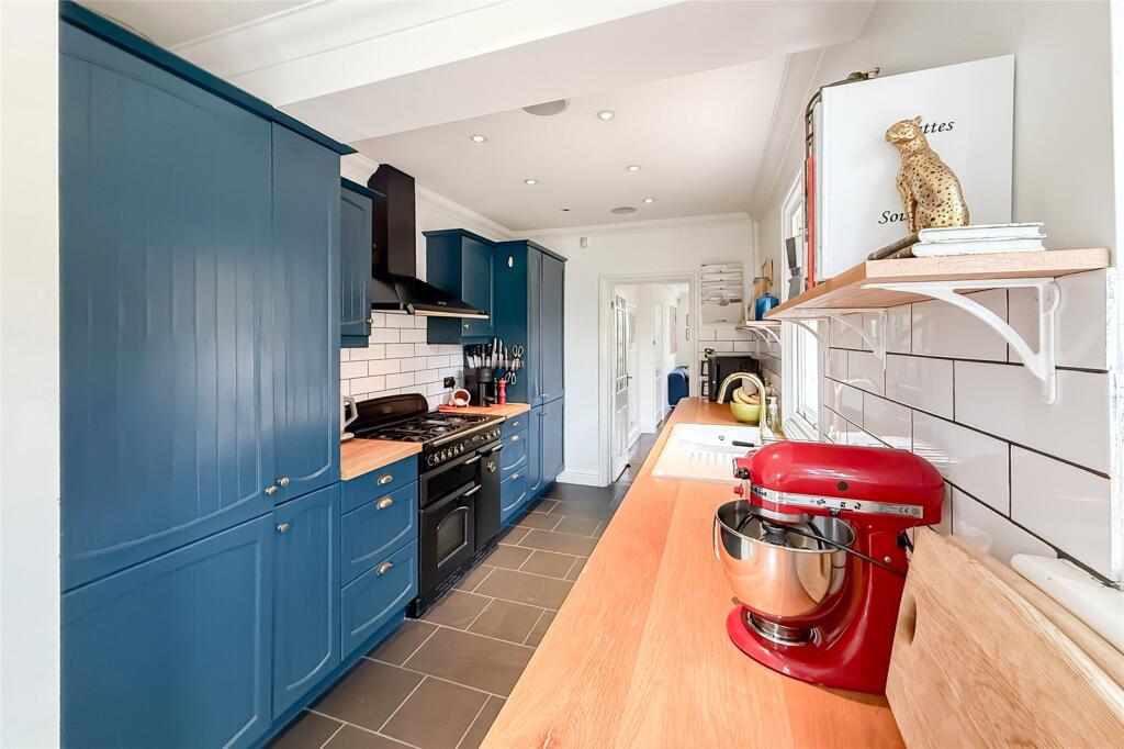 Additional image 18 of Luton Road, Harpenden, Hertfordshire, AL5