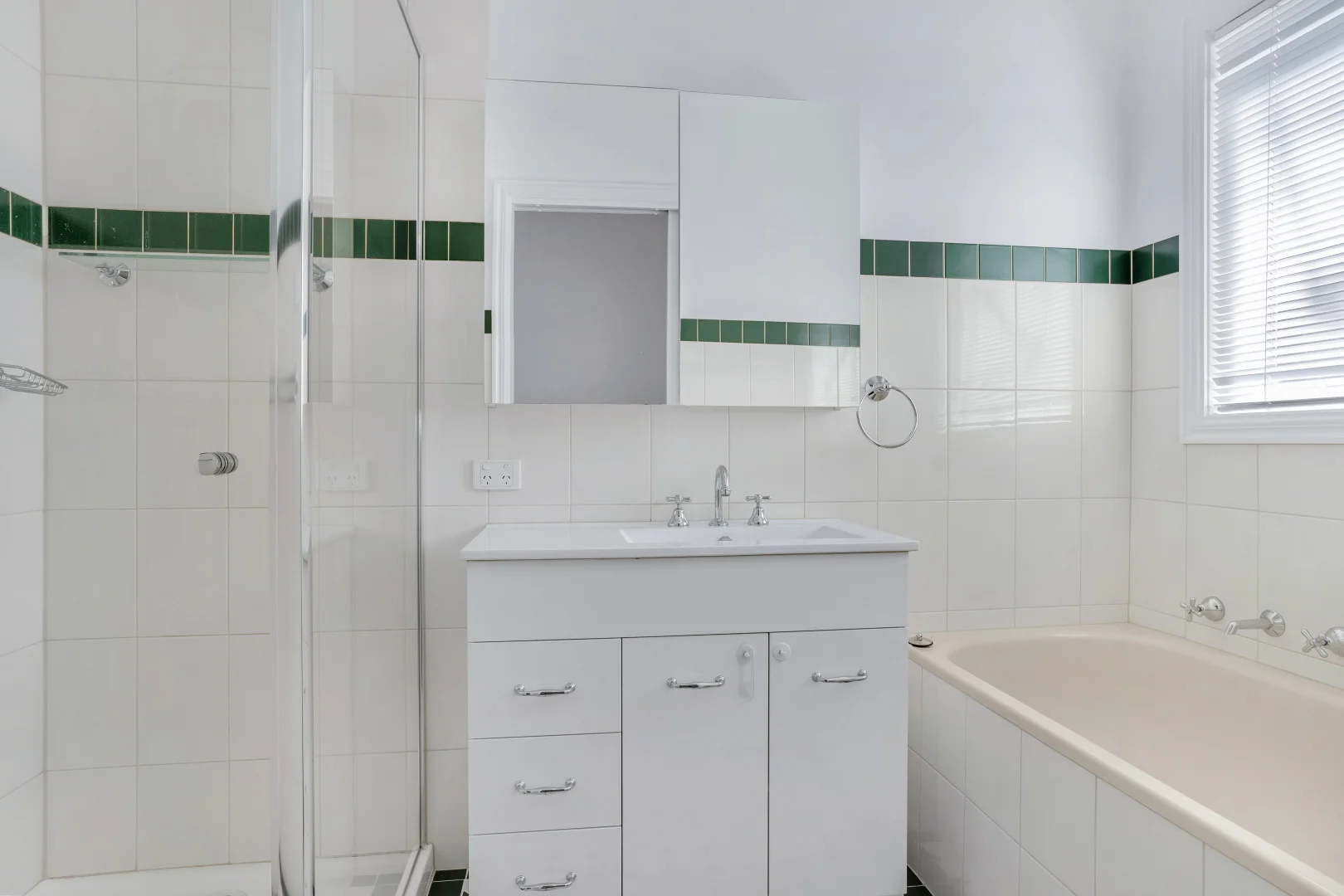 Additional image 7 of 7 Leichardt Cres, Reservoir VIC 3073