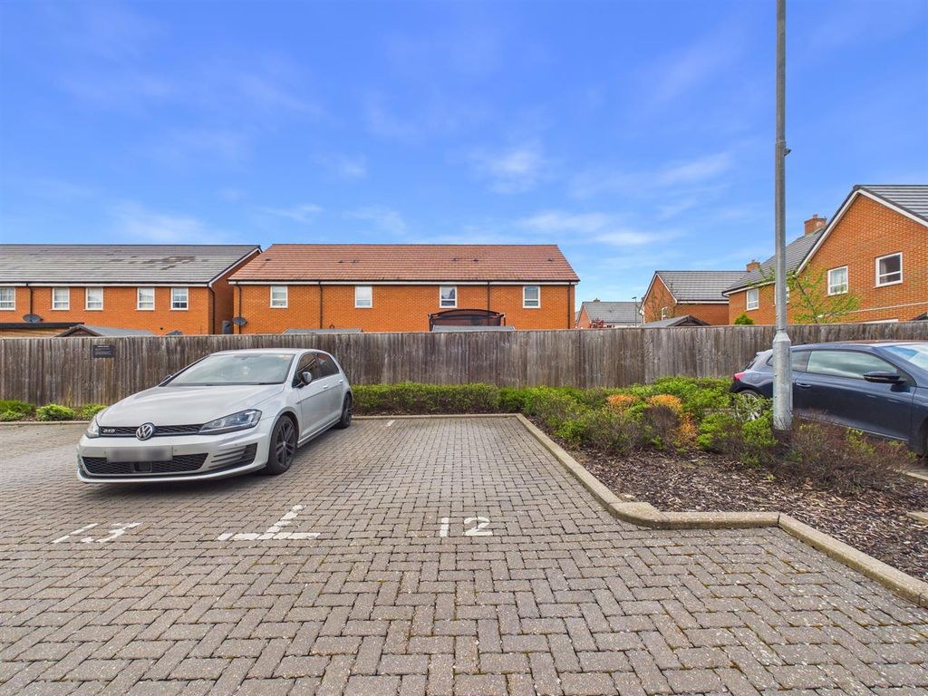 Additional image 9 of 2 bed flat for saleTeasel Street, Kingsbrook, Aylesbury HP22