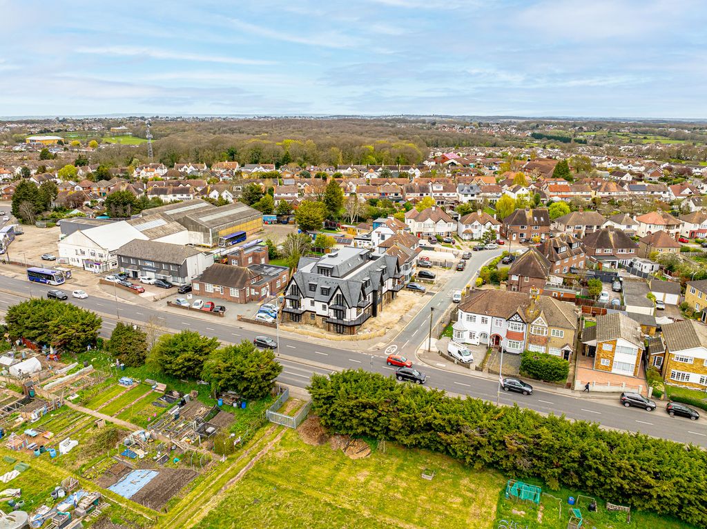 Additional image 28 of 2 bed flat for saleHall Crescent, Benfleet SS7