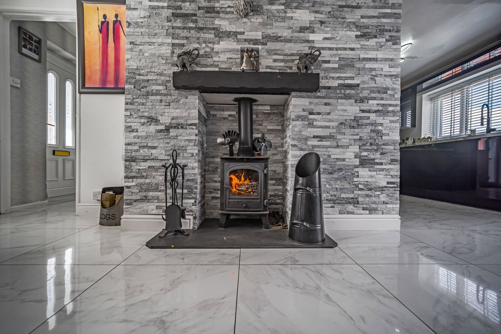 Additional image 7 of 3 bed semi-detached house for saleHengoed Hall Drive, Hengoed CF82